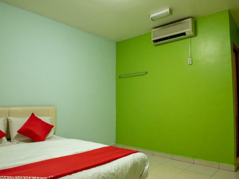 Oyo 434 Marbella Hotel Johor Bahru Exterior foto